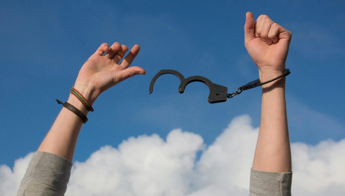 freedom hands freedom hands